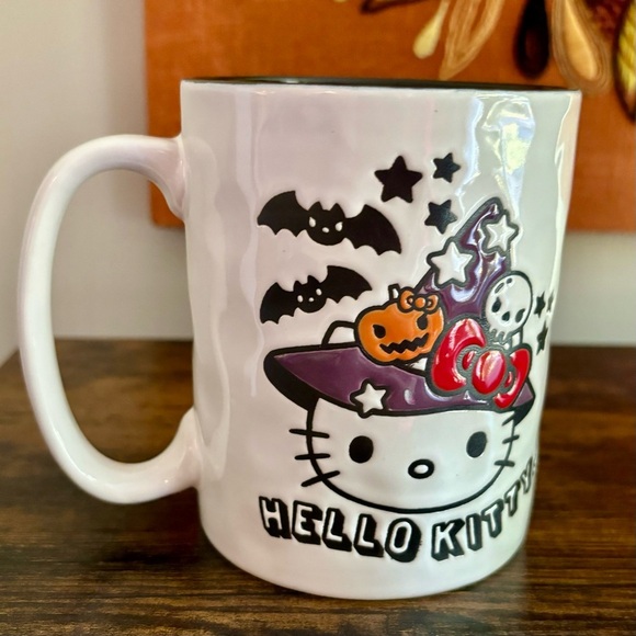 Hello Kitty| Halloween Ceramic Witch Mug Brand NEW 🎃 - Picture 3 of 6